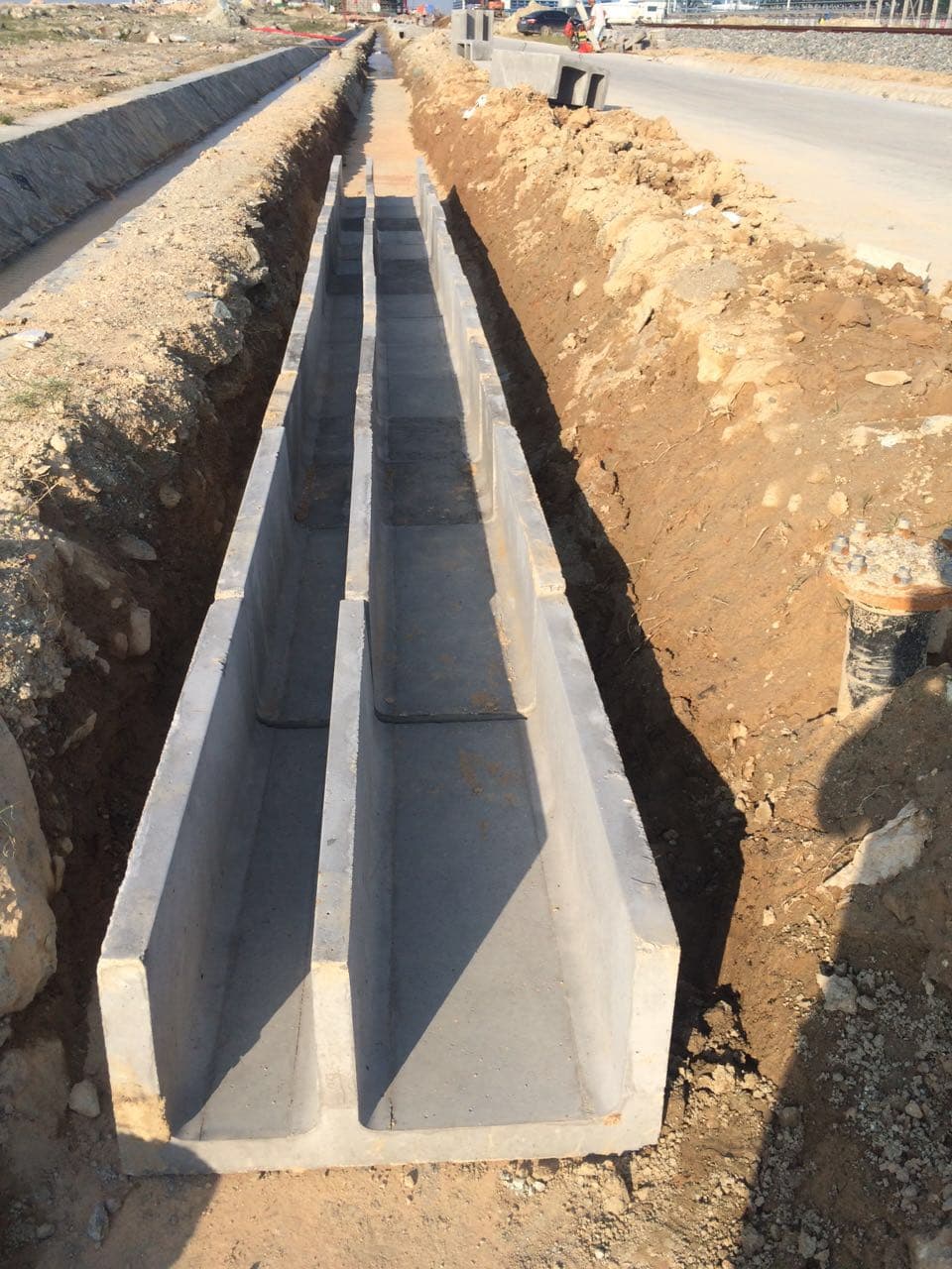 Precast Concrete Cable Troughs and Covers industrial reference