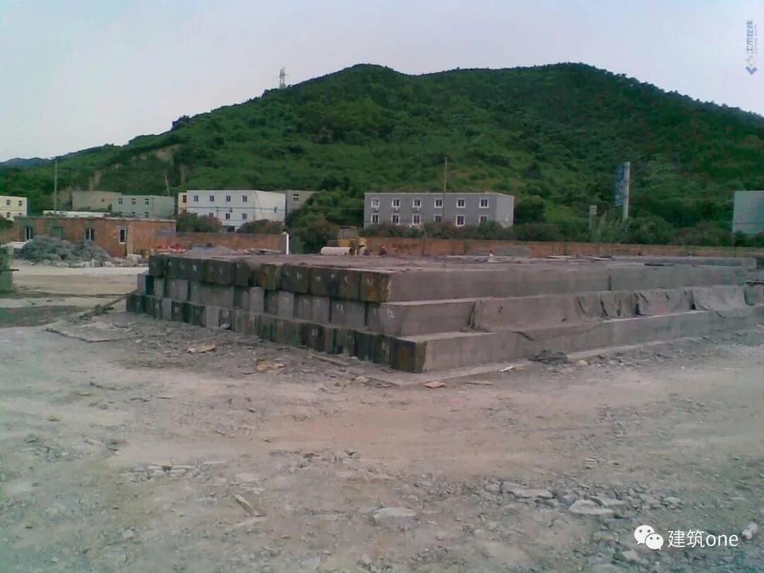 Precast Square Pile Installation: Handling, Pitching, Pressing and Splicing reference